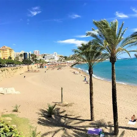 Frontline Marina Sea & Beach Views Διαμέρισμα Benalmádena