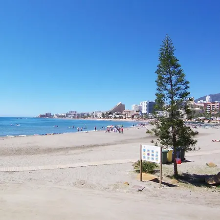 Frontline Marina Sea & Beach Views *